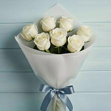 Букет 7 Белых роз Эдлесс Лав в Троицкой Республики Ингушетия