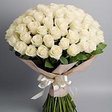 Букет 101 беля роза Белоснежка в Троицкой Республики Ингушетия