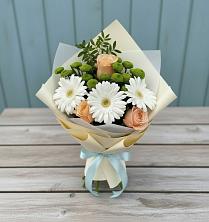 Букет цветов из:  Герберы, Розы и Хризантемы в Троицкой Республики Ингушетия